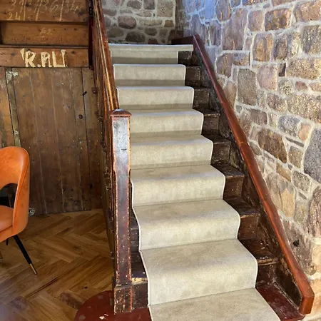 The Farmhouse - Au Neveu St Ouen's