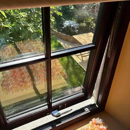 The Farmhouse - Au Neveu * St Ouen's