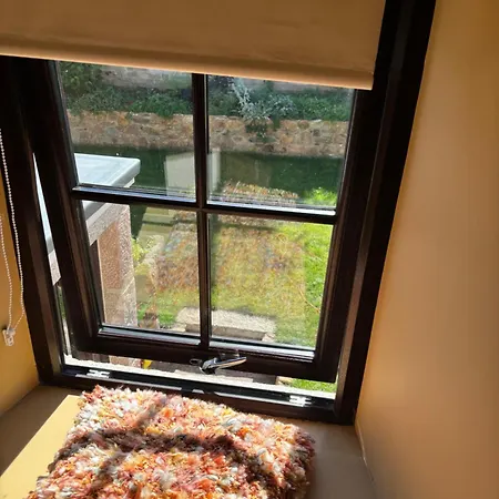 The Farmhouse - Au Neveu Tatil Evi *